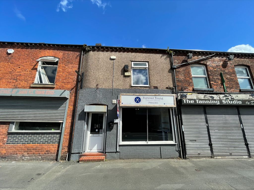 Office for sale in Leigh Road, Leigh WN7, £124,950