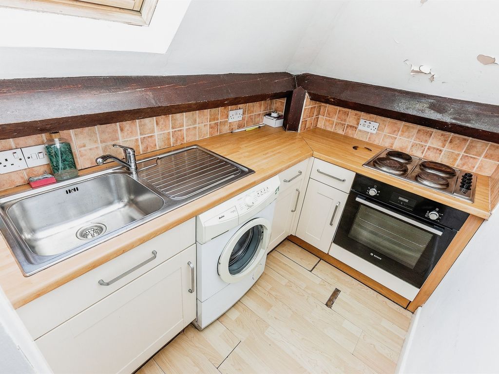 1 bed flat for sale in Zetland Road, Redland, Bristol BS6, £180,000