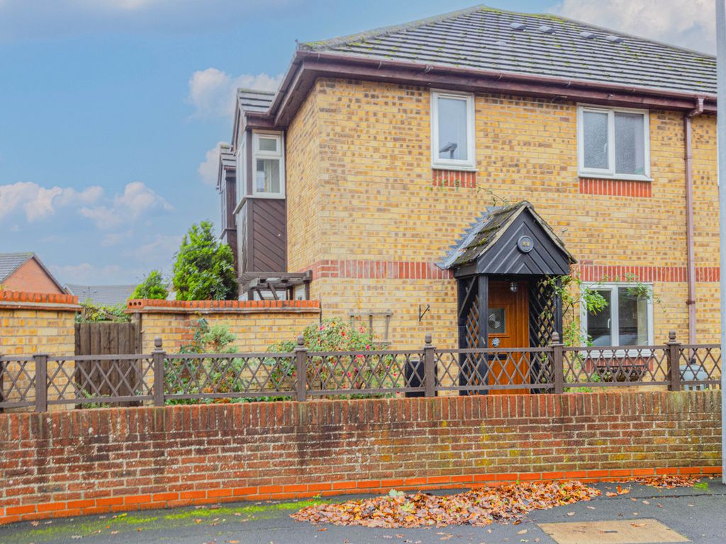 1 bed end terrace house for sale in Chinook, Colchester CO4, £220,000