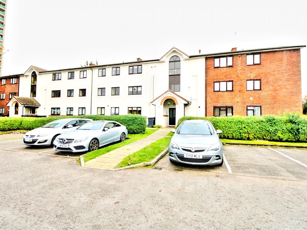 2 bed flat for sale in Jersey Close, Bootle, Merseyside L20, £50,000