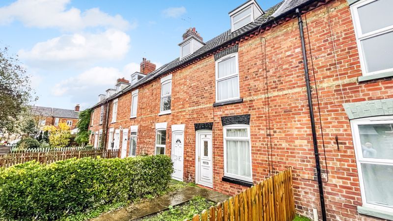 2 bed terraced house for sale in Otters Cottages, Lincoln LN5, £130,000