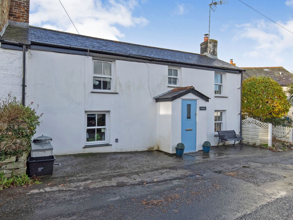 2 bed cottage for sale in Lamorrick, Bodmin PL30, £220,000