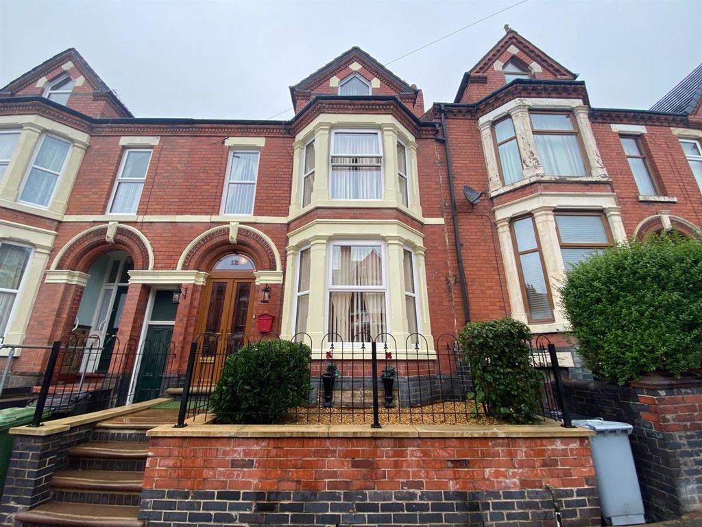 4 bed terraced house for sale in Heathfield Avenue, Crewe CW1, £70,000