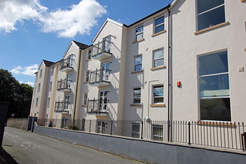 2 bed flat for sale in Hafan Tywi, The Parade, Carmarthen SA31, £175,000