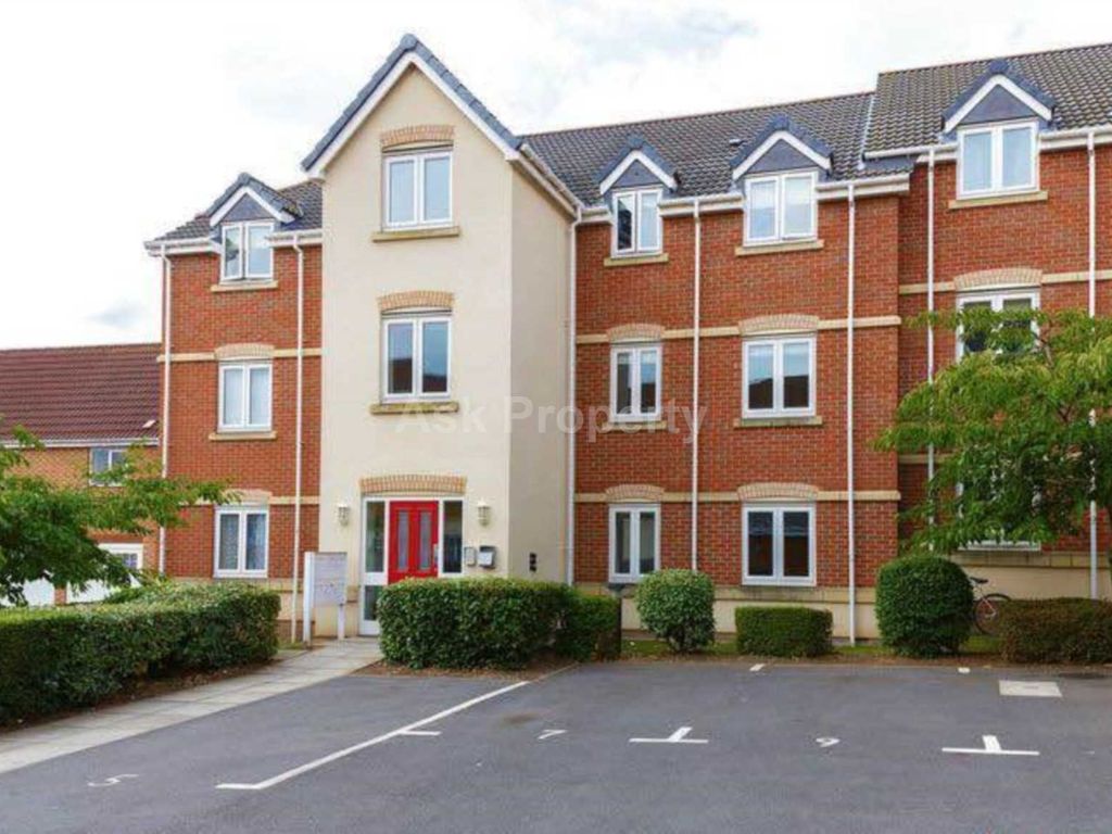 2 bed flat for sale in Trinity Road, Edwinstowe, Nottinghamshire NG21, £110,000