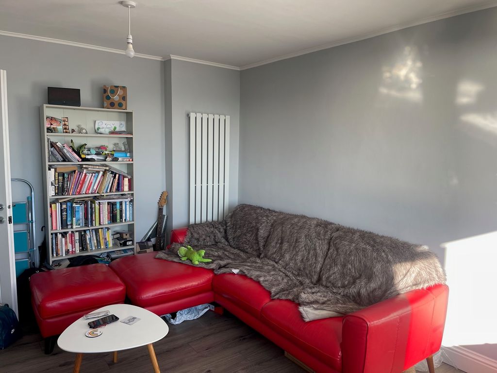 1 bed flat for sale in Leicester Court, Longridge Avenue, Saltdean, Brighton BN2, £210,000
