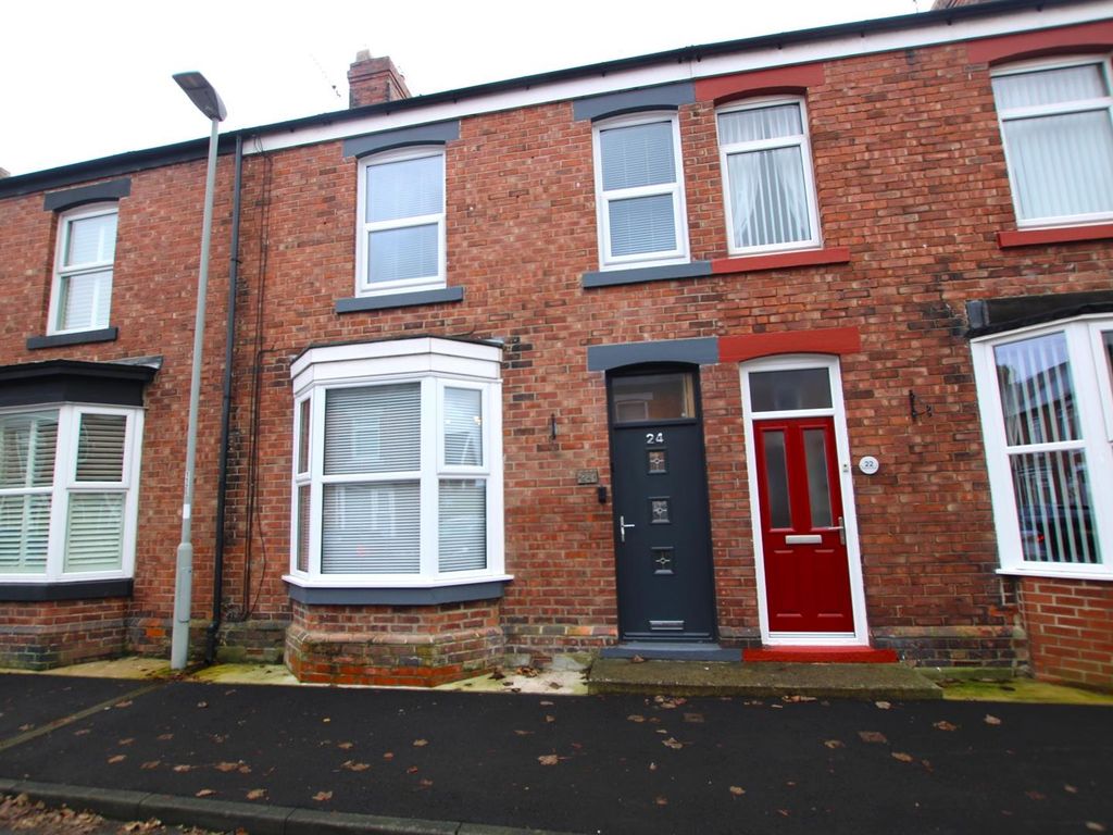 3 bed terraced house for sale in Salisbury Place, Bishop Auckland DL14, £120,000