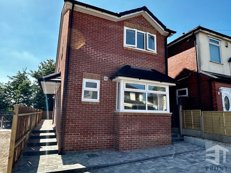 3 bed detached house for sale in Forton Avenue, Bolton BL2, £250,000