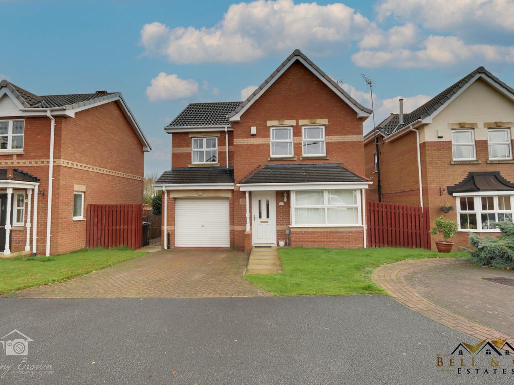 4 bed detached house for sale in Sycamore Drive, Thurcroft, Rotherham S66, £240,000