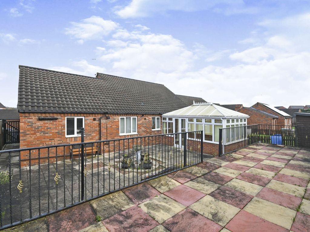 2 bed bungalow for sale in Laurel Avenue, Arkwright, Chesterfield, Derbyshire S44, £205,000
