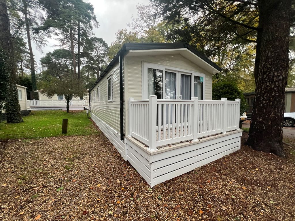 3 bed lodge for sale in Sandy Balls, Godshill, Fordingbridge SP6, £52,000