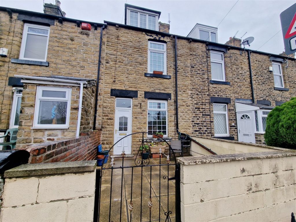 4 bed terraced house for sale in Snydale Road, Cudworth, Barnsley S72, £120,000