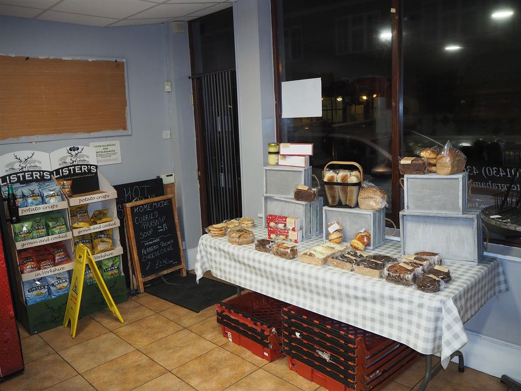 Retail premises for sale in Cafe & Sandwich Bars DN14, Howden, East Yorkshire, £34,950