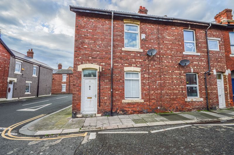2 bed end terrace house for sale in Plessey Road, Blyth NE24, £74,950