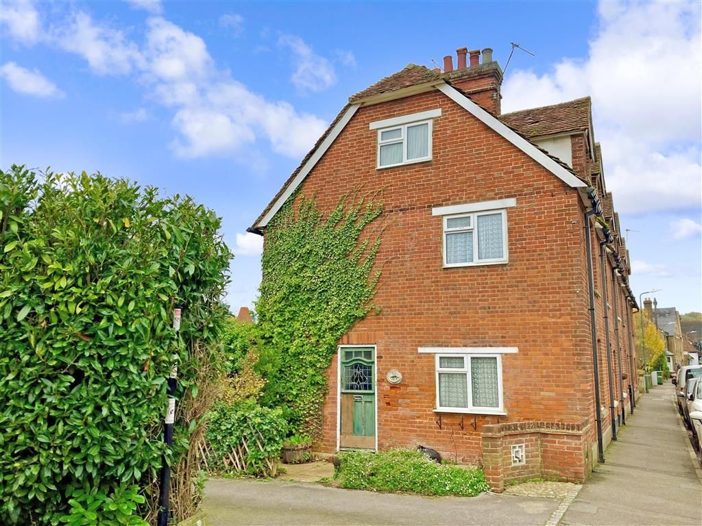 2 bed end terrace house for sale in The Street, Bearsted, Kent ME14, £310,000