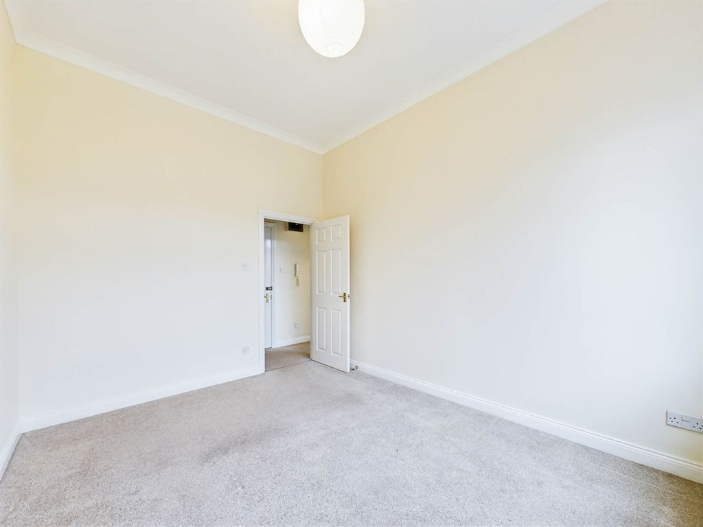 1 bed flat for sale in Ilbert Road, Kingsbridge TQ7, £155,000