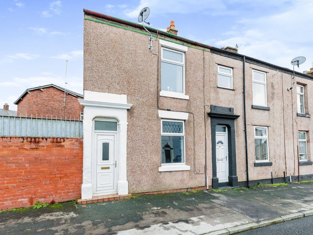 2 bed end terrace house for sale in Garstang Road South, Preston PR4, £105,000