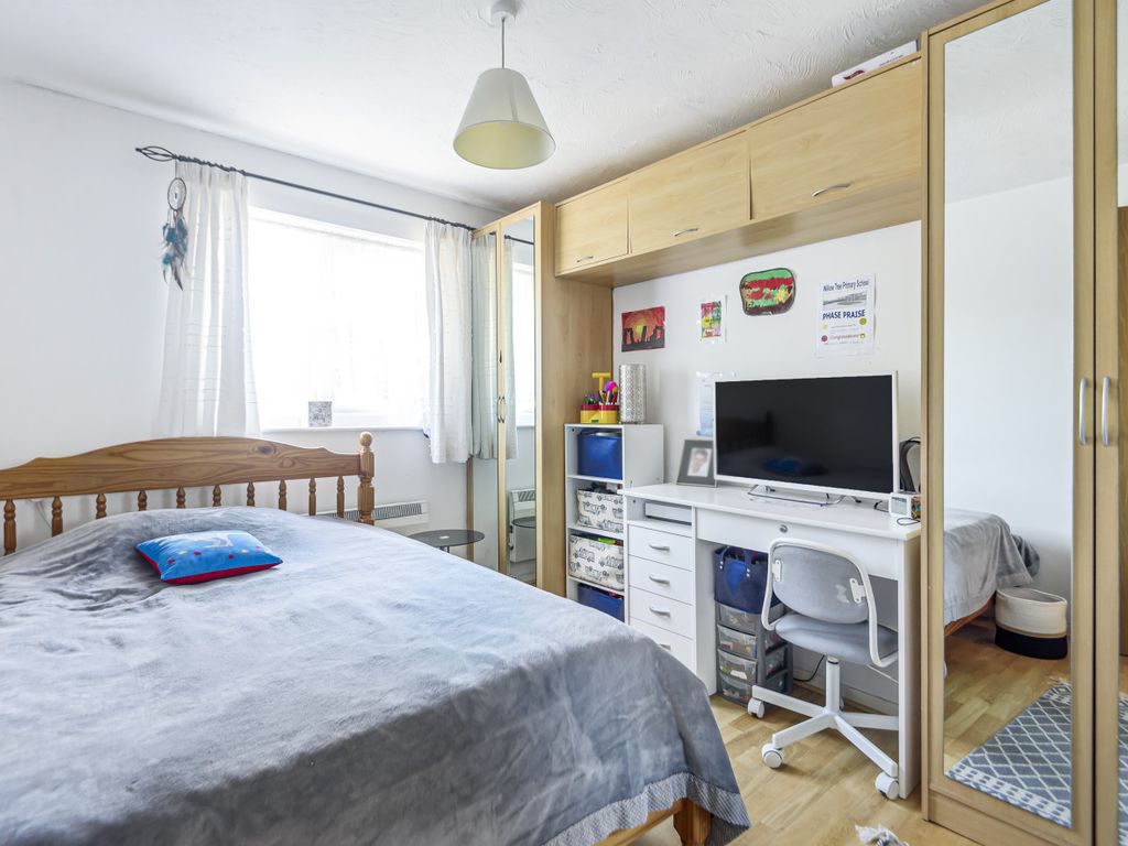 1 bed maisonette for sale in Rabournmead Drive, Northolt, Middlesex UB5, £245,000