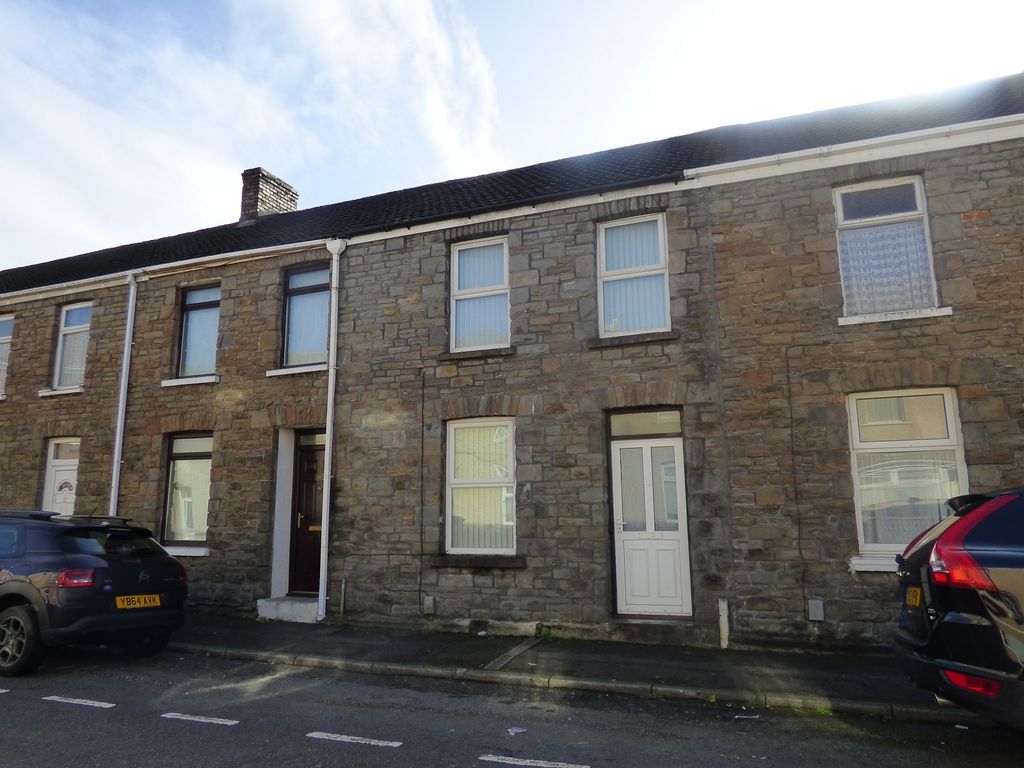 3 bed property for sale in Osborne Street, Neath, West Glamorgan. SA11, £94,995