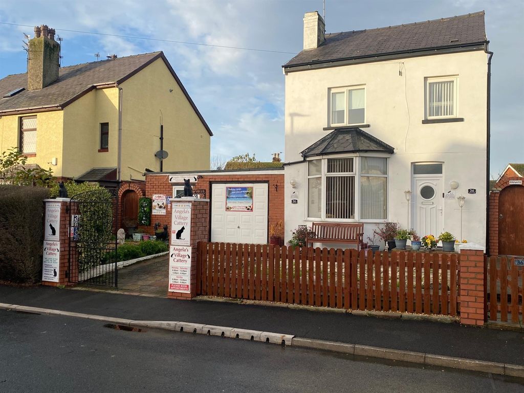 Leisure/hospitality for sale in Holmes Road, Thornton-Cleveleys FY5, £339,950