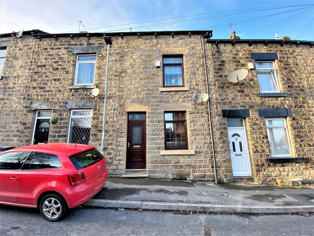2 bed property for sale in Wilby Lane, Barnsley S70, £125,000