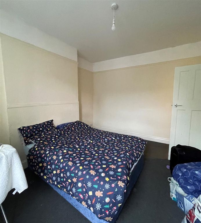 3 bed flat for sale in George Street, Ashington NE63, £40,000