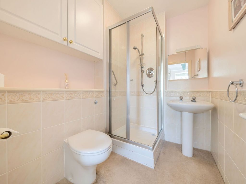 2 bed flat for sale in Sherford Lodge, Blagdon Village, Kinglake Drive, Taunton, Somerset TA1, £210,000