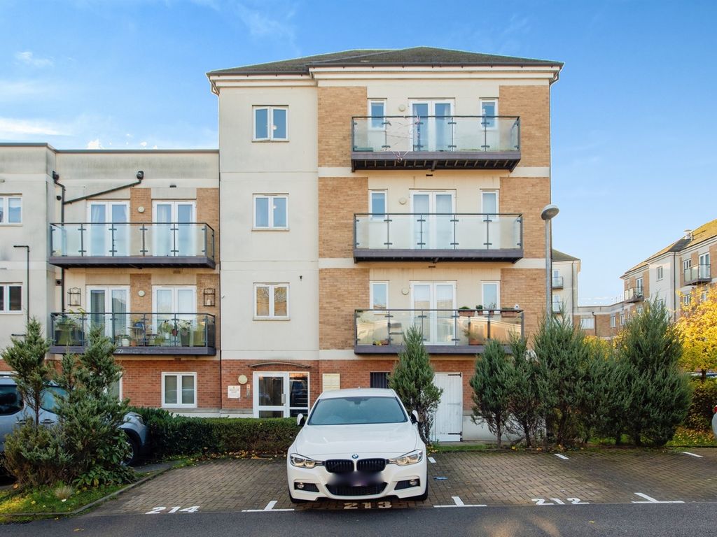 2 bed flat for sale in Cezanne Road, Garston, Watford WD25, £300,000