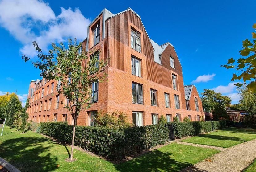 1 bed property for sale in Monks Close, Lichfield WS13, £270,000