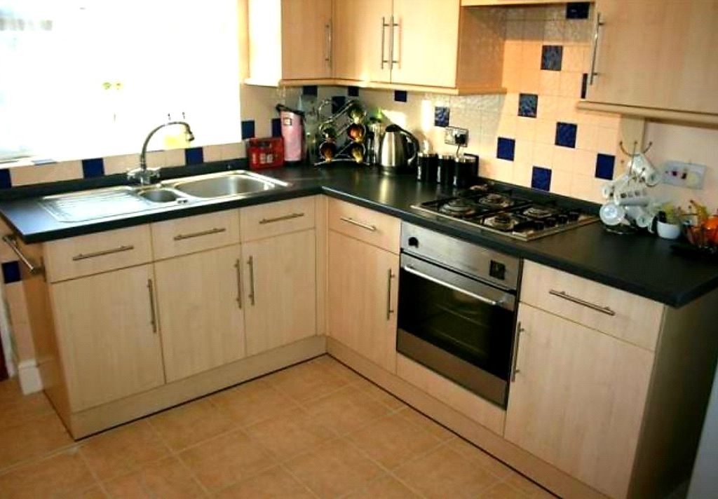 2 bed terraced house for sale in Grace Avenue, Beeston, 3 NG9, £195,000