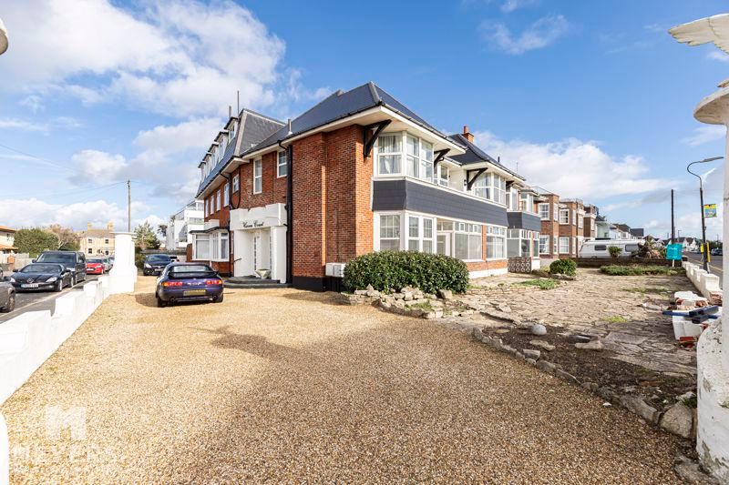 2 bed flat for sale in Haven Court, Marine Road, Southbourne BH6, £260,000