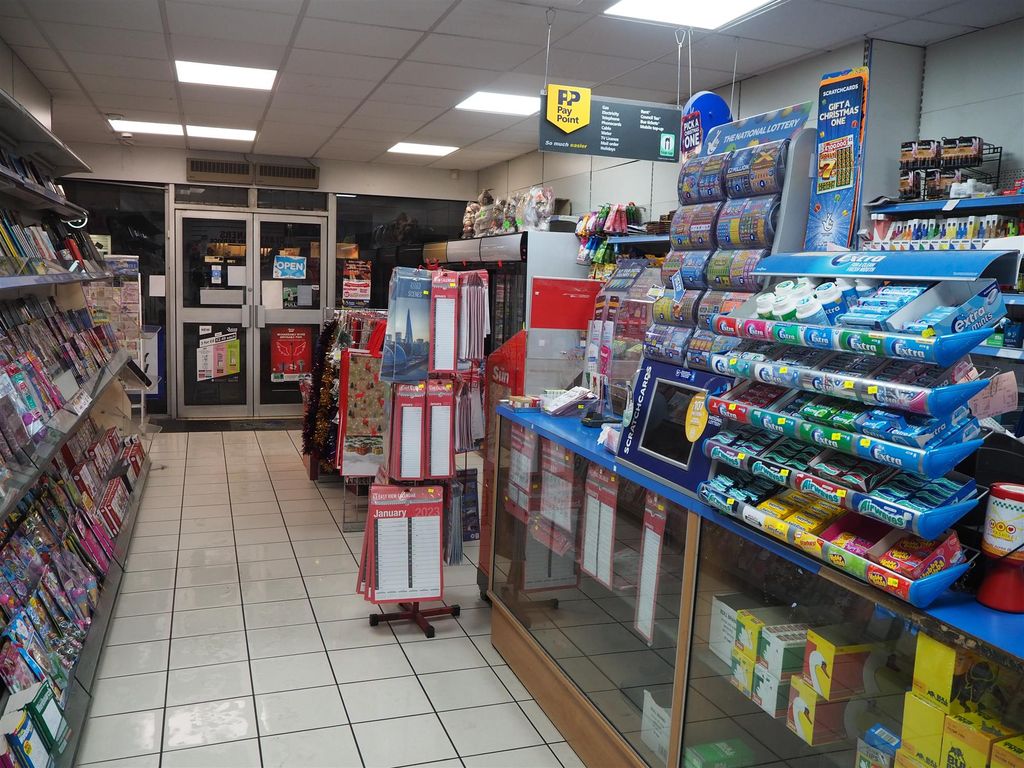 Commercial property for sale in Newsagents DN14, East Yorkshire, £30,000