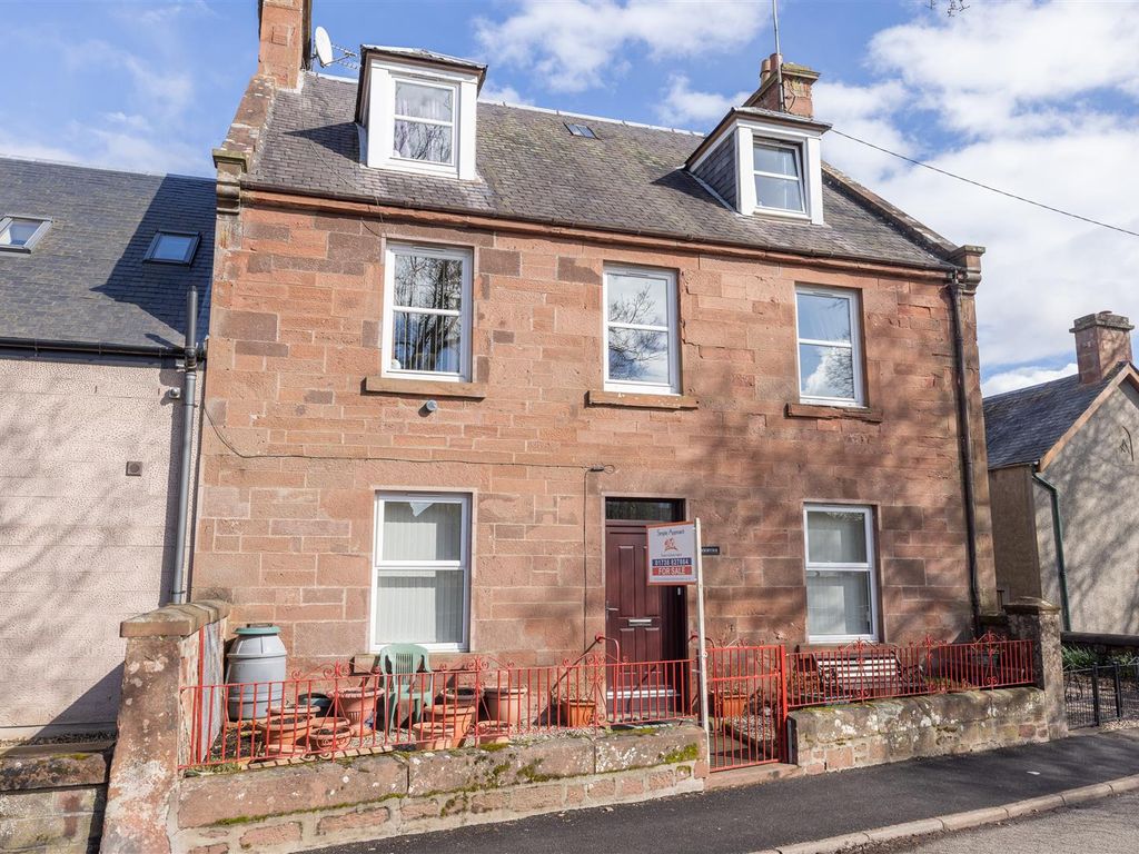 2 bed flat for sale in Mill Street, Alyth, Blairgowrie PH11, £99,950