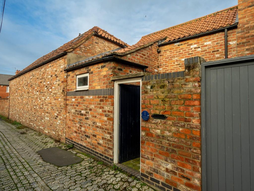 1 bed cottage for sale in Compton Mews, Compton Street, York YO30, £190,000
