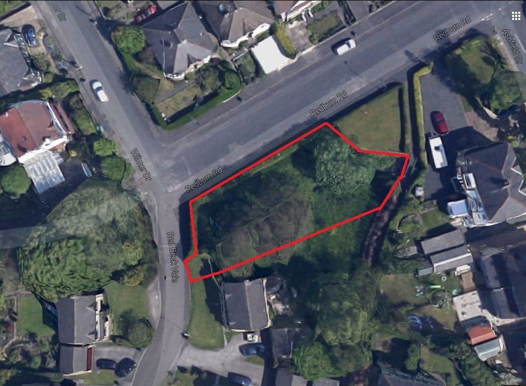 Land for sale in Red Beck Vale, Shipley BD18, £120,000