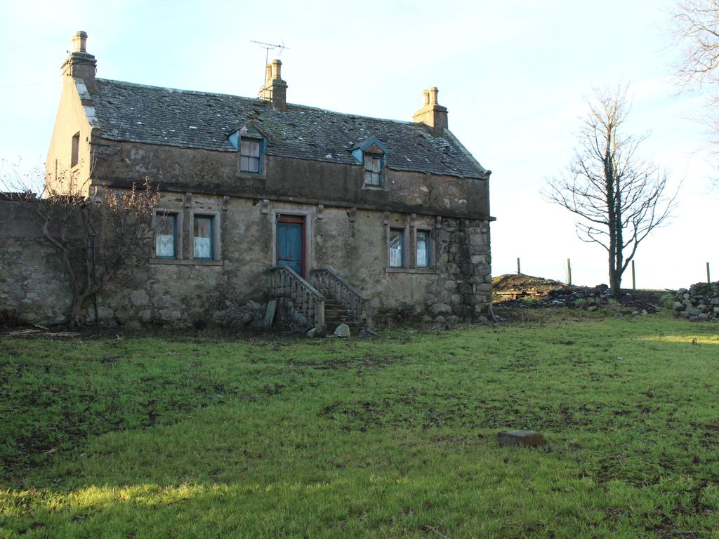 3 bed farmhouse for sale in Foveran, Ellon AB41, £120,000
