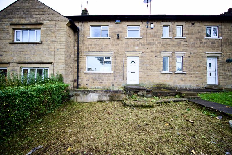 3 bed terraced house for sale in Roger Lane, Huddersfield HD4, £128,000