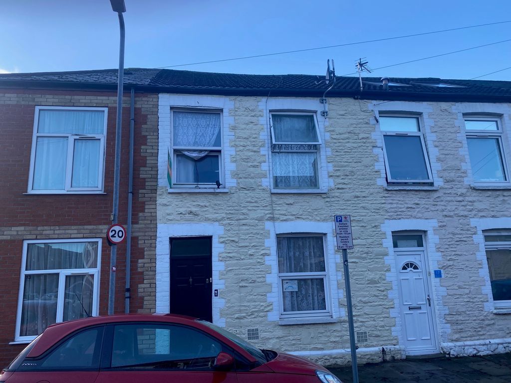 3 bed terraced house for sale in Daniel Street, Cathays, Cardiff CF24, £220,000