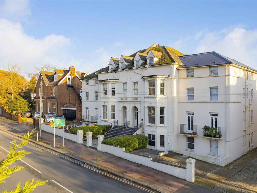 1 bed flat for sale in Stanford Avenue, Brighton BN1, £165,000