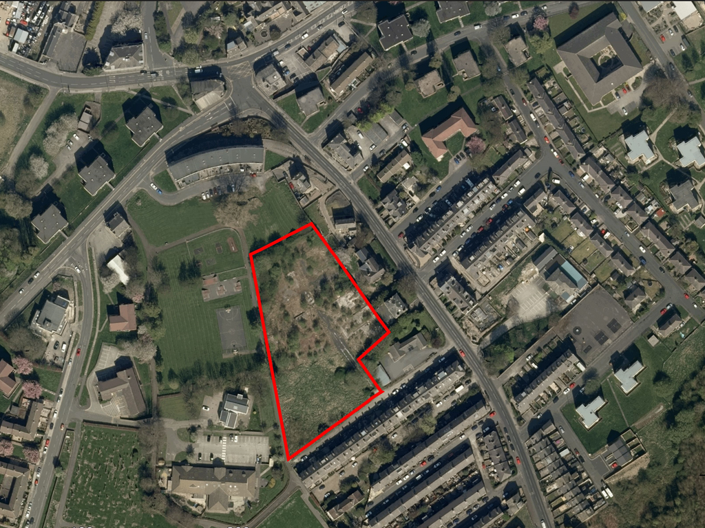 Land for sale in Off Carr Lane, Shipley BD18, £750,000