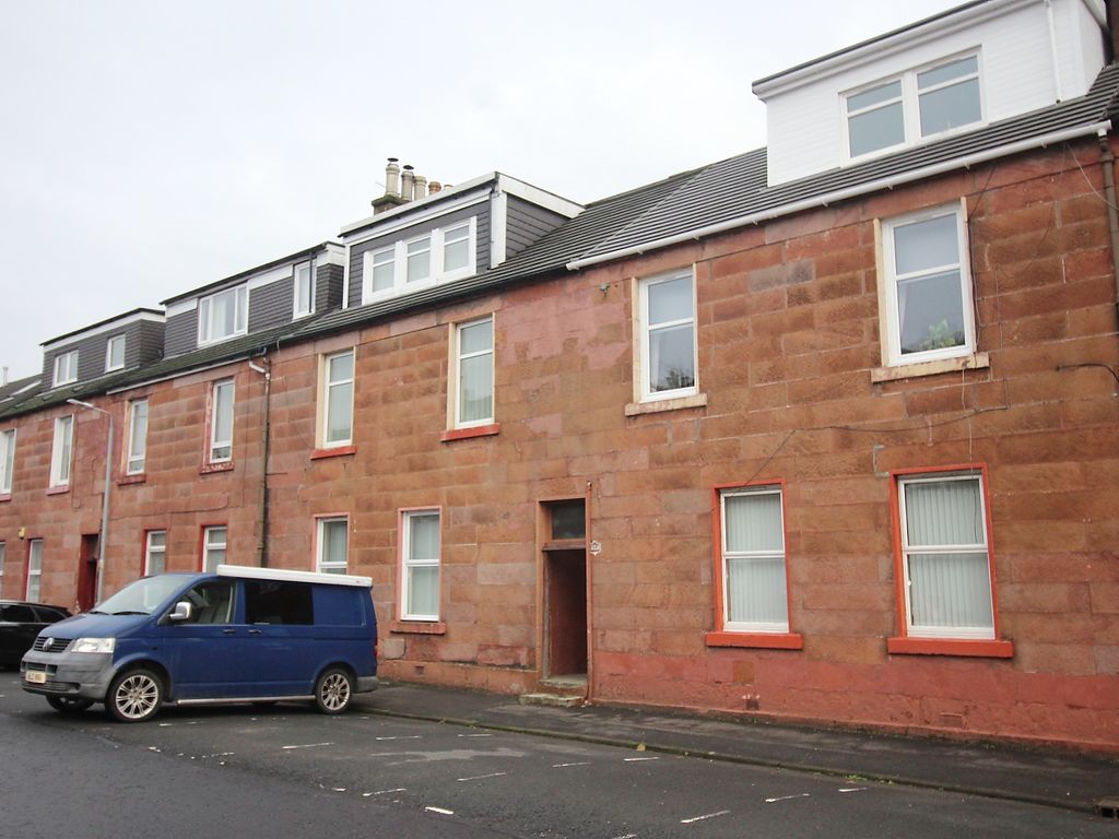 2 bed flat for sale in Middleton Street, Alexandria G83, £79,900
