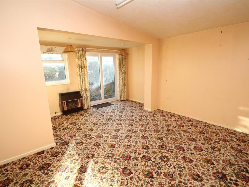 2 bed semi-detached bungalow for sale in Merlin Way, Covingham, Swindon SN3, £220,000
