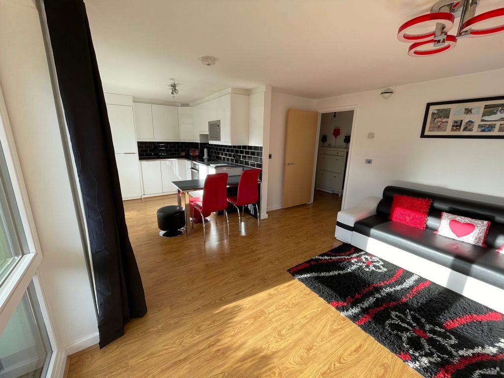 1 bed flat for sale in Ravenscroft, Wimbish CB10, £72,000