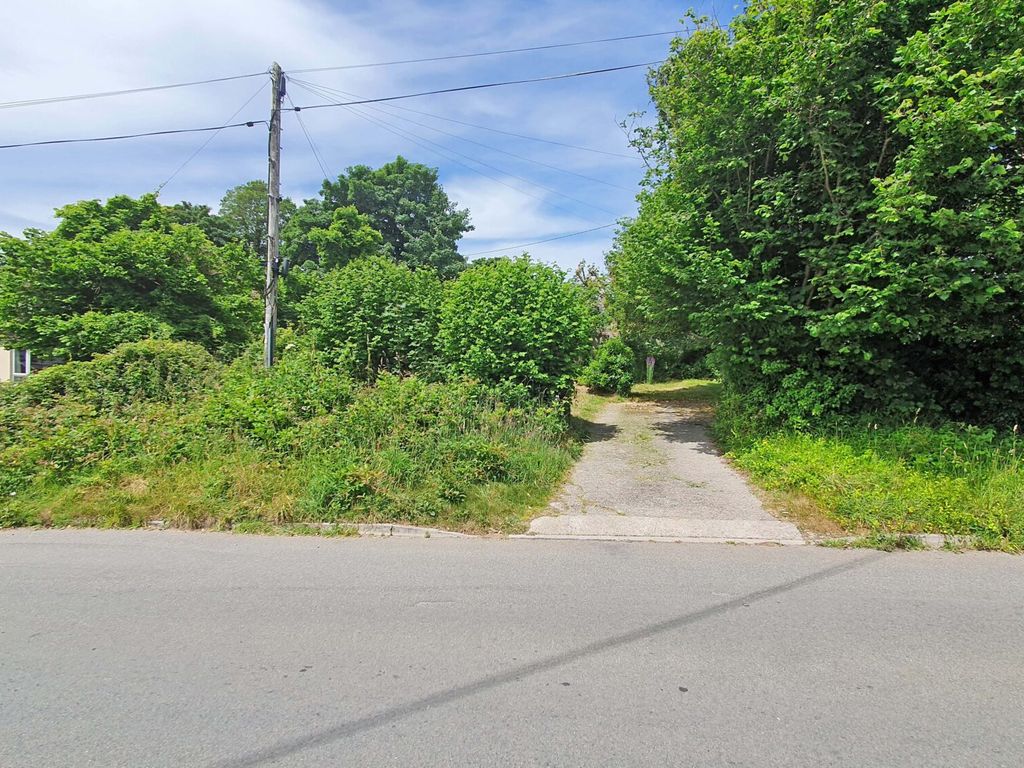 Land for sale in Hillcrest, Shortlanesend, Truro TR4, £85,000