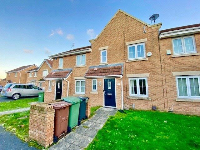 3 bed terraced house for sale in Kingham Close, Wirral CH46, £95,000