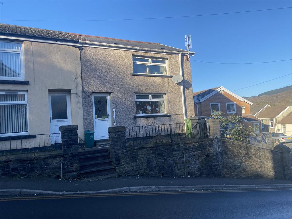 2 bed property for sale in Darran Road, Mountain Ash CF45, £73,000
