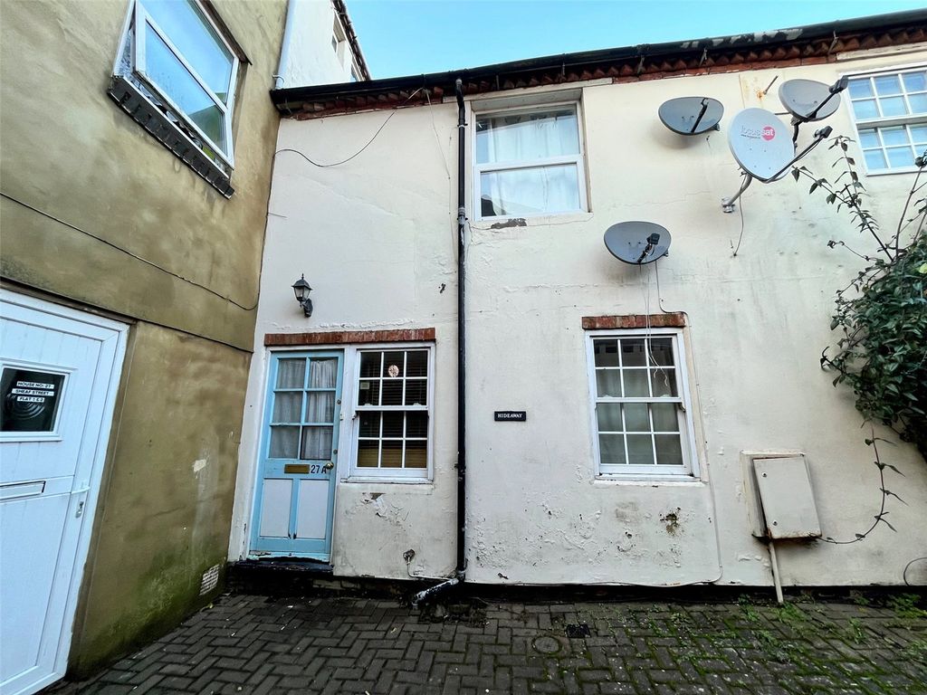 1 bed flat for sale in Sheaf Street, Daventry, Northamptonshire NN11, £90,000