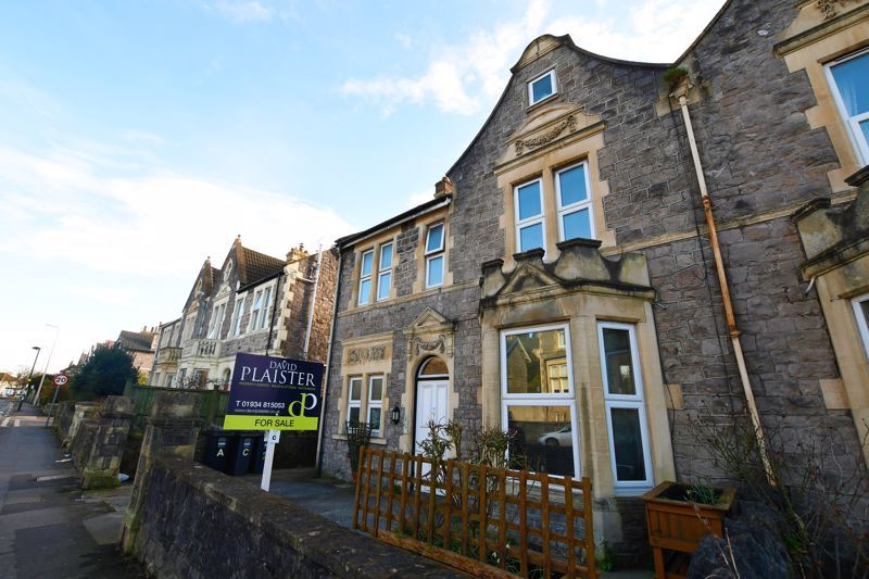 1 bed flat for sale in Gerard Road, Weston-Super-Mare BS23, £115,000