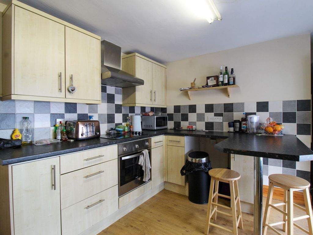 4 bed maisonette for sale in Esk Street, Longtown CA6, £160,000