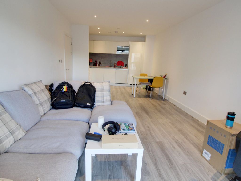 1 bed flat for sale in Bayscape, Watkiss Way, Cardiff CF11, £200,000